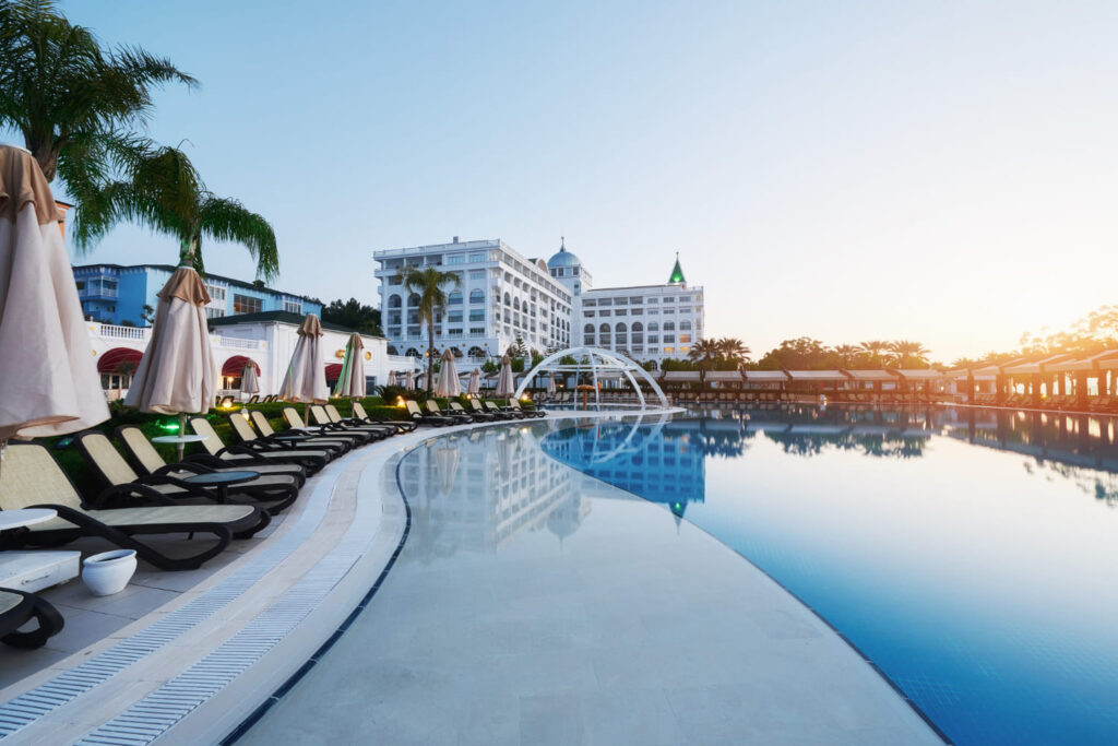 Top 10 Luxurious Hotels in Qatar